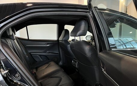 Toyota Camry, 2019 год, 2 795 000 рублей, 23 фотография