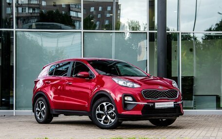KIA Sportage IV рестайлинг, 2020 год, 2 640 000 рублей, 5 фотография