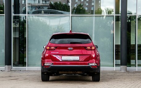 KIA Sportage IV рестайлинг, 2020 год, 2 640 000 рублей, 4 фотография
