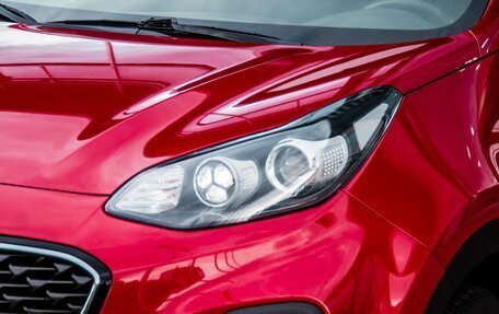 KIA Sportage IV рестайлинг, 2020 год, 2 640 000 рублей, 10 фотография