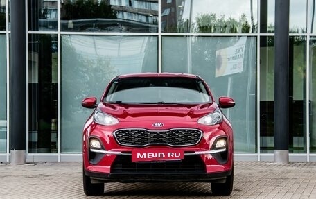 KIA Sportage IV рестайлинг, 2020 год, 2 640 000 рублей, 3 фотография