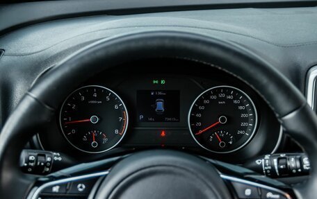 KIA Sportage IV рестайлинг, 2020 год, 2 640 000 рублей, 20 фотография