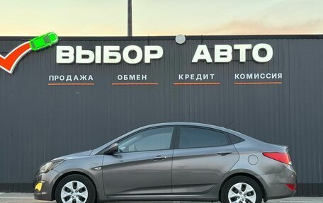 Hyundai Solaris II рестайлинг, 2015 год, 990 000 рублей, 2 фотография