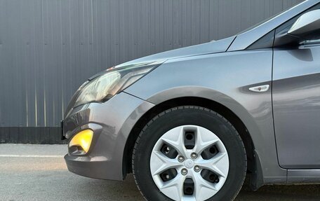 Hyundai Solaris II рестайлинг, 2015 год, 990 000 рублей, 3 фотография