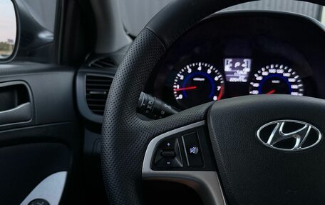 Hyundai Solaris II рестайлинг, 2015 год, 990 000 рублей, 13 фотография