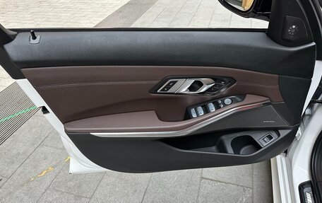 BMW 3 серия, 2023 год, 3 180 000 рублей, 8 фотография