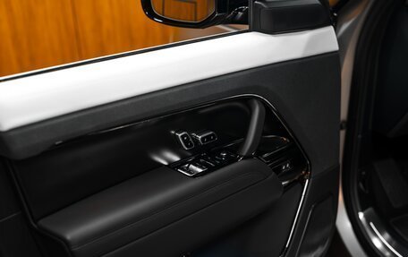 Land Rover Range Rover Sport, 2025 год, 29 900 000 рублей, 16 фотография
