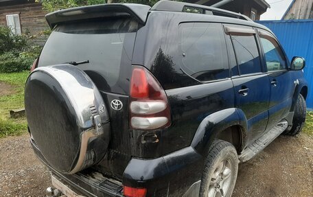 Toyota Land Cruiser Prado 120 рестайлинг, 2005 год, 2 200 000 рублей, 3 фотография