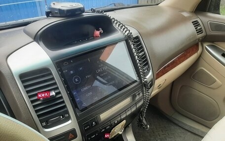 Toyota Land Cruiser Prado 120 рестайлинг, 2005 год, 2 200 000 рублей, 10 фотография