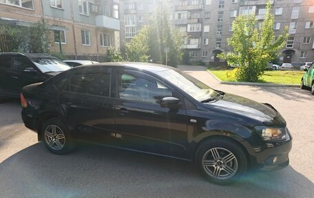 Volkswagen Polo VI (EU Market), 2011 год, 680 000 рублей, 4 фотография