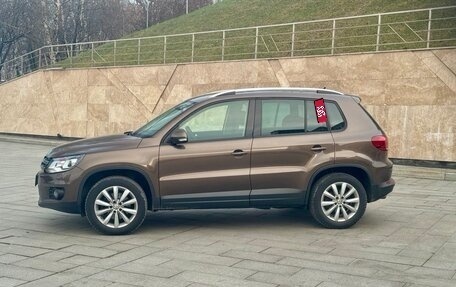 Volkswagen Tiguan I, 2015 год, 1 950 000 рублей, 3 фотография