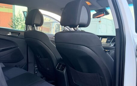 Hyundai Tucson III, 2018 год, 1 800 000 рублей, 7 фотография