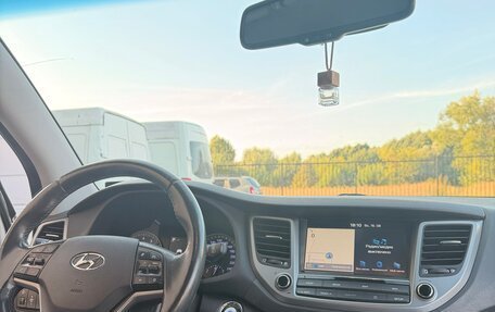 Hyundai Tucson III, 2018 год, 1 800 000 рублей, 6 фотография