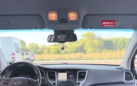 Hyundai Tucson III, 2018 год, 1 800 000 рублей, 3 фотография
