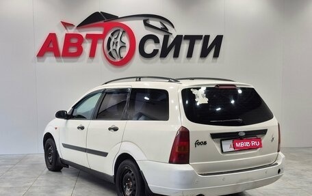 Ford Focus IV, 2001 год, 260 000 рублей, 4 фотография