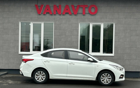 Hyundai Solaris II рестайлинг, 2019 год, 1 325 000 рублей, 4 фотография