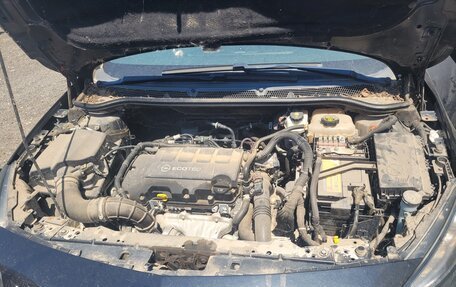 Opel Astra J, 2014 год, 784 000 рублей, 3 фотография