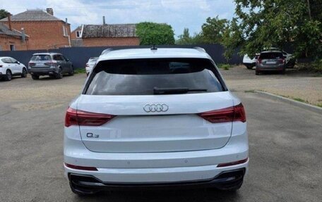 Audi Q3, 2023 год, 2 679 000 рублей, 10 фотография