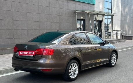 Volkswagen Jetta VI, 2012 год, 1 265 000 рублей, 4 фотография