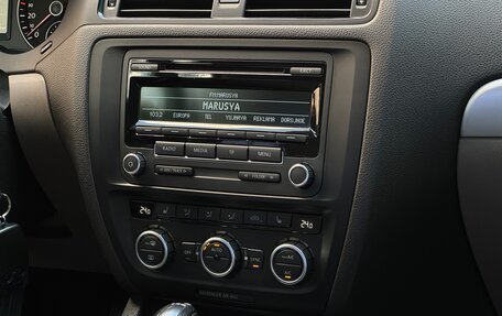 Volkswagen Jetta VI, 2012 год, 1 265 000 рублей, 15 фотография