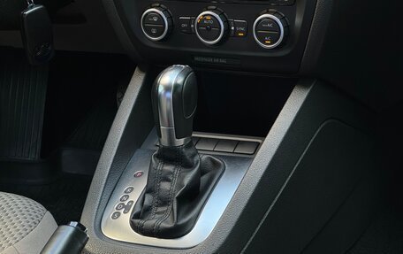 Volkswagen Jetta VI, 2012 год, 1 265 000 рублей, 16 фотография