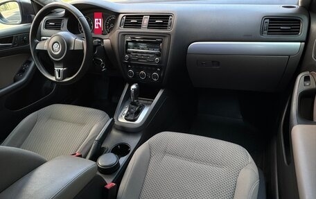 Volkswagen Jetta VI, 2012 год, 1 265 000 рублей, 9 фотография