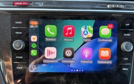 Volkswagen Tiguan II, 2018 год, 1 890 000 рублей, 5 фотография