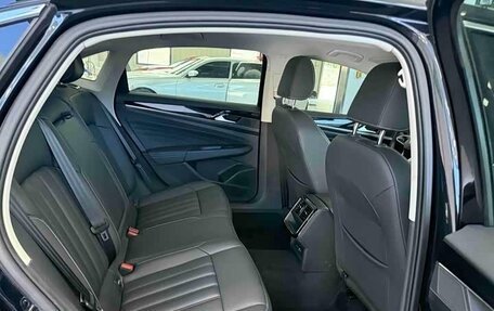 Volkswagen Passat B8 рестайлинг, 2022 год, 2 170 000 рублей, 13 фотография