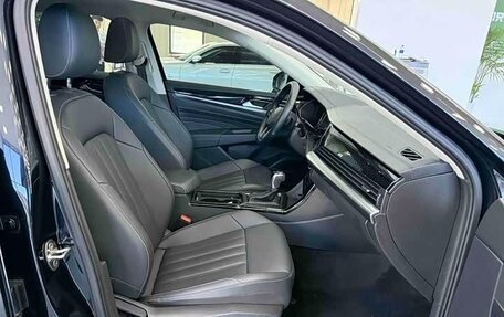 Volkswagen Passat B8 рестайлинг, 2022 год, 2 170 000 рублей, 10 фотография