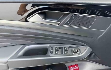 Volkswagen Passat B8 рестайлинг, 2022 год, 2 170 000 рублей, 15 фотография