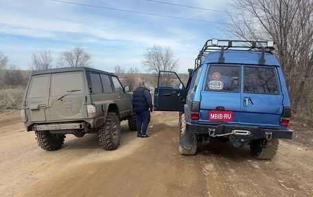 Nissan Patrol, 1993 год, 150 000 рублей, 3 фотография