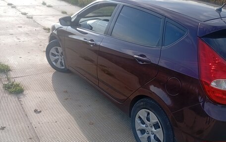 Hyundai Solaris II рестайлинг, 2011 год, 729 000 рублей, 7 фотография