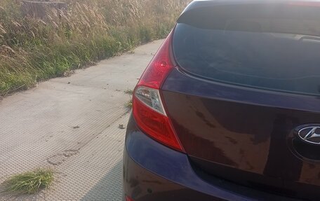 Hyundai Solaris II рестайлинг, 2011 год, 729 000 рублей, 15 фотография