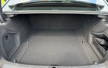 Audi A4, 2018 год, 2 590 000 рублей, 15 фотография