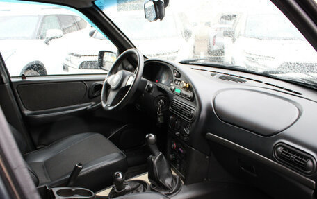 Chevrolet Niva I рестайлинг, 2010 год, 448 960 рублей, 7 фотография