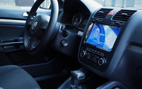 Volkswagen Jetta VI, 2010 год, 800 000 рублей, 3 фотография