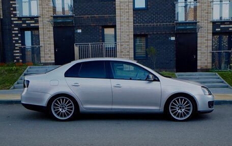 Volkswagen Jetta VI, 2010 год, 800 000 рублей, 14 фотография