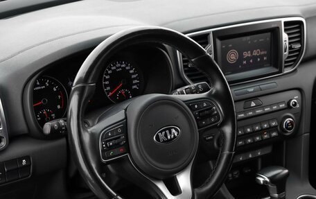 KIA Sportage IV рестайлинг, 2018 год, 2 369 000 рублей, 8 фотография