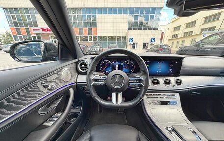 Mercedes-Benz E-Класс, 2022 год, 5 500 000 рублей, 11 фотография
