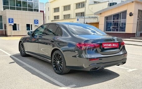 Mercedes-Benz E-Класс, 2022 год, 5 500 000 рублей, 6 фотография