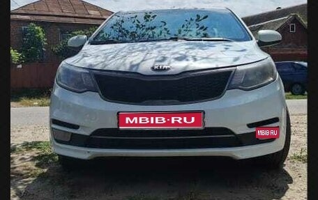 KIA Rio III рестайлинг, 2016 год, 880 000 рублей, 1 фотография