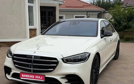 Mercedes-Benz S-Класс, 2021 год, 10 500 000 рублей, 1 фотография