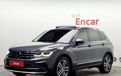 Volkswagen Tiguan II, 2024 год, 3 750 000 рублей, 1 фотография