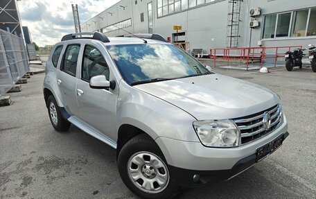 Renault Duster I рестайлинг, 2012 год, 950 000 рублей, 2 фотография
