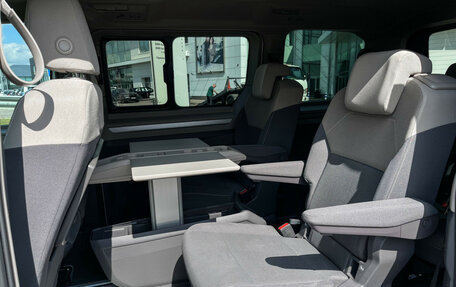 Volkswagen Multivan, 2025 год, 8 200 000 рублей, 10 фотография