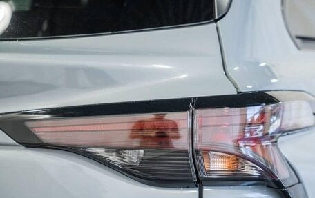Toyota Sienna, 2026 год, 10 600 006 рублей, 24 фотография