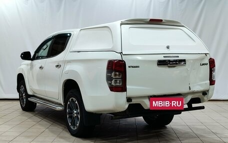 Mitsubishi L200 IV рестайлинг, 2019 год, 2 250 000 рублей, 7 фотография