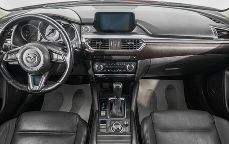 Mazda 6, 2017 год, 2 249 000 рублей, 10 фотография
