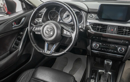 Mazda 6, 2017 год, 2 249 000 рублей, 18 фотография