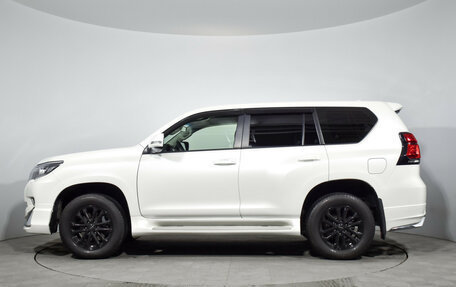 Toyota Land Cruiser Prado 150 рестайлинг 2, 2019 год, 4 502 000 рублей, 8 фотография